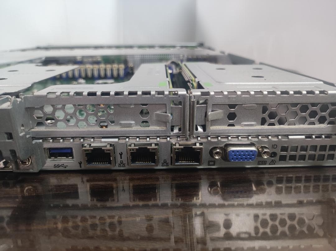 富士通 PRIMERGY RX2530 M4