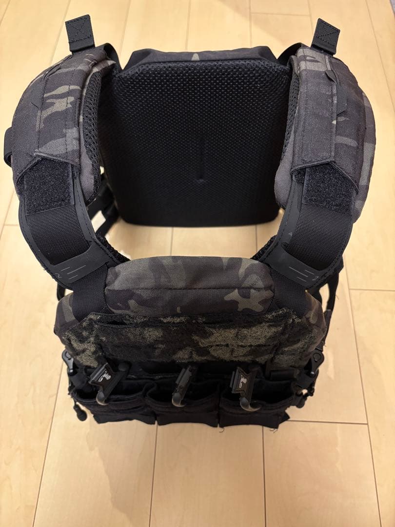 実物　agilite K-ZEROプレートキャリア