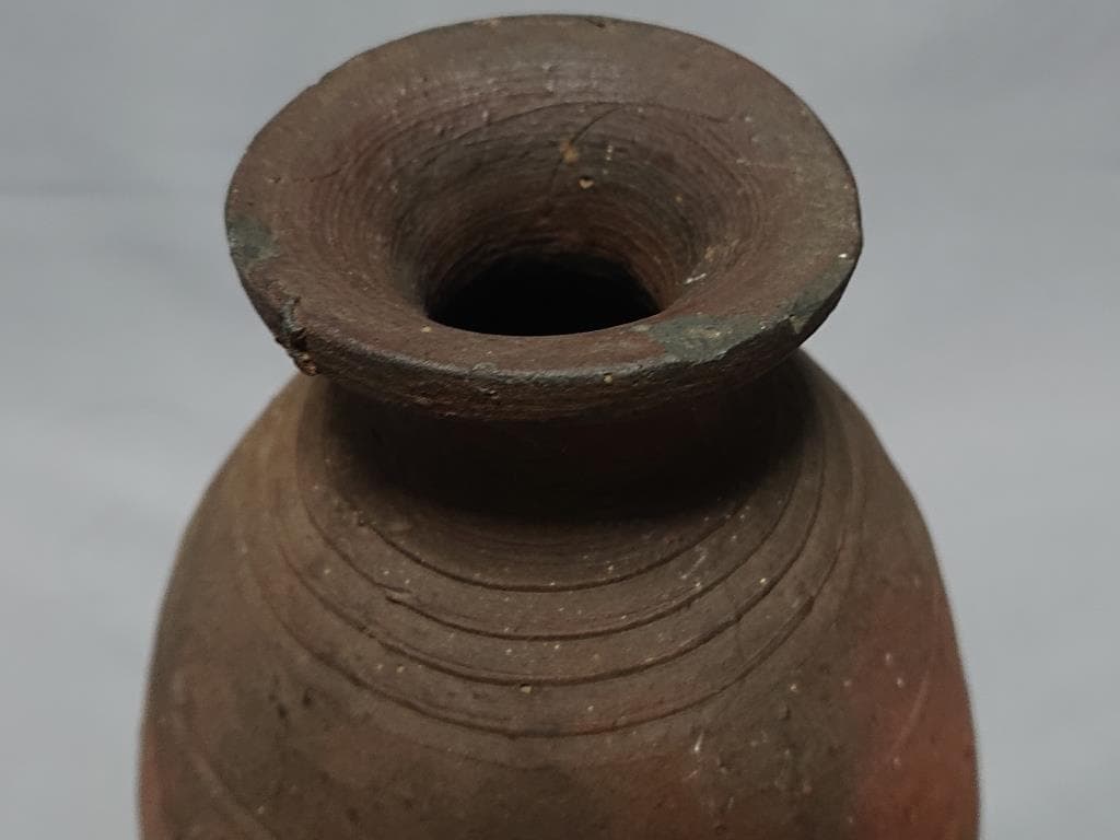 コレクター収集品　琉球　古陶壺屋焼　焼締徳利　「鬼の腕」　19世紀　江戸末期