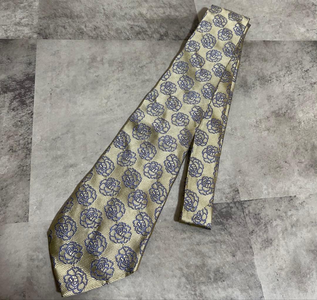 CHANEL ネクタイ カメリア ジャガード 光沢 肉厚