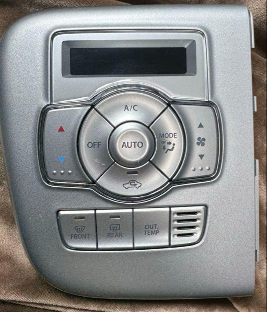 DA17Wエブリイ　限定一点　液晶反転レインボー　エアコンスイッチパネル