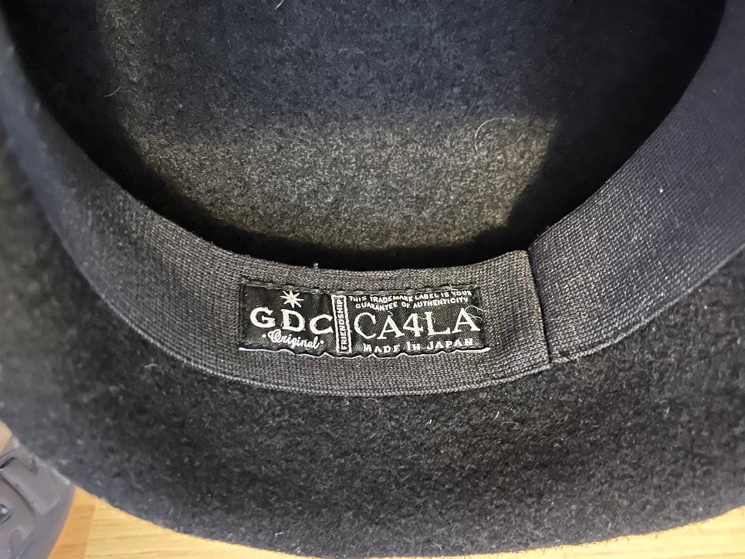 GDC×CA4LA コラボ ビッグシルエットベレー帽 kj着　降谷建志