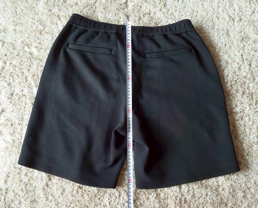 2025Bristol ブラックショートパンツ