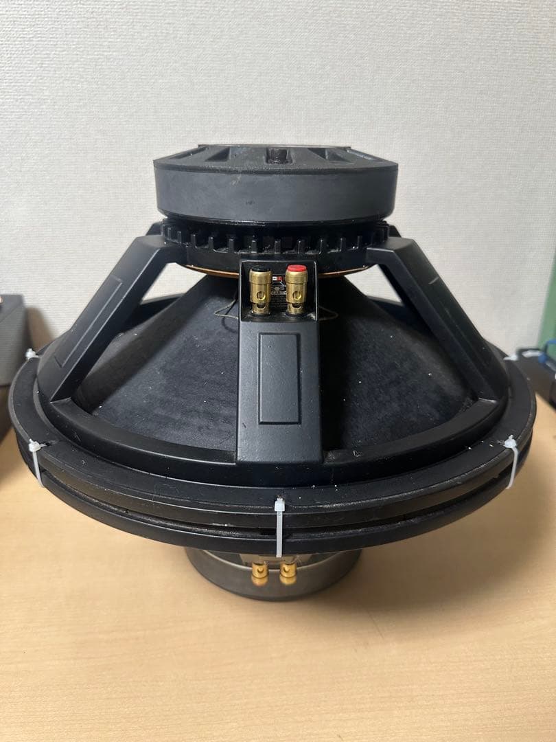 い*す様 (2). DIECOCK DM-15VL ミッドベース