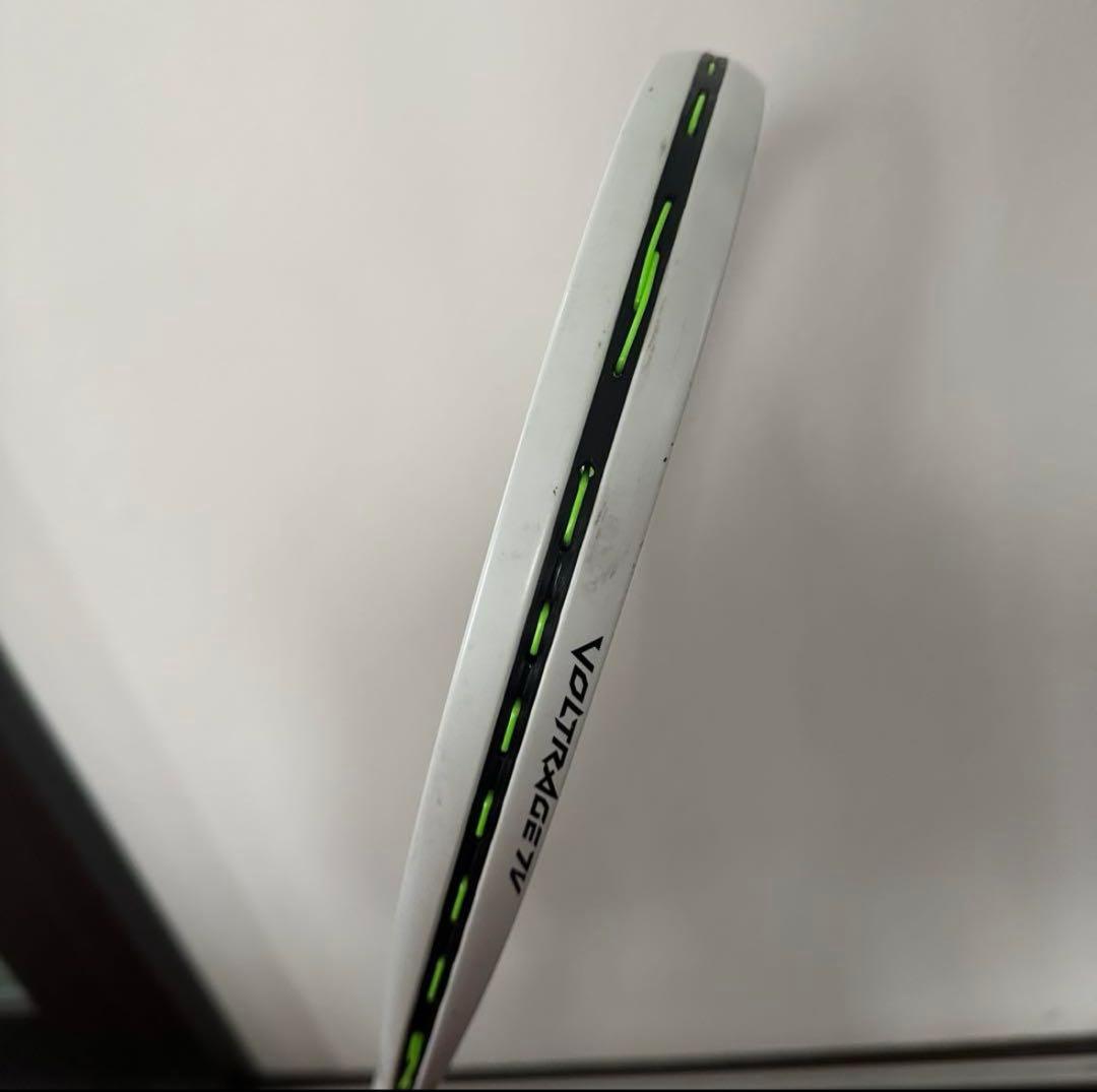 YONEX VOLTRAGE 7V STEER ボルトレイジ 7V ステア