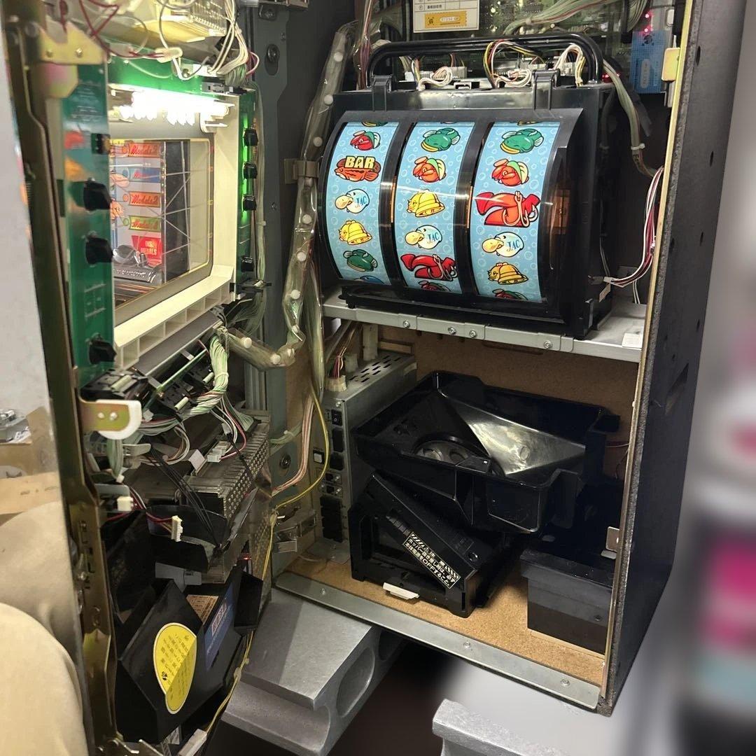 パチスロ 4号機 イレグイ 不要機付き