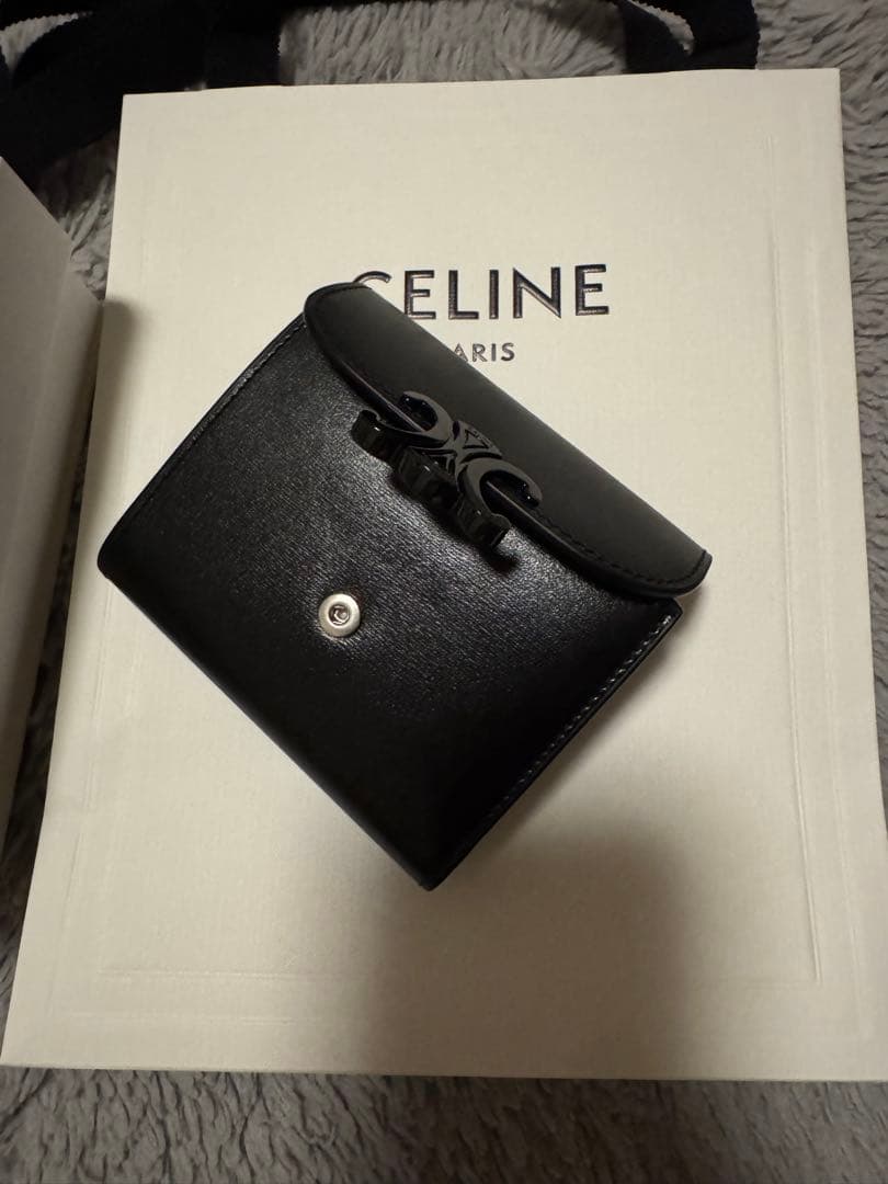 CELINE 折り財布