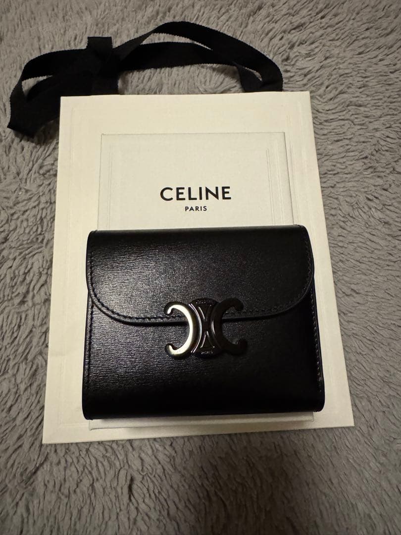 CELINE 折り財布