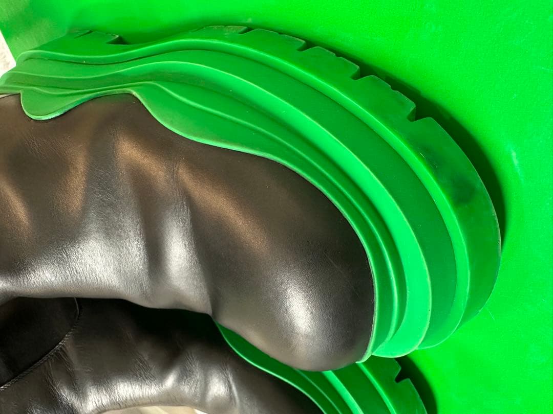 ボッテガ・ヴェネタ タイヤチェルシーブーツ ラバーグリーンメンズ43(28cm)