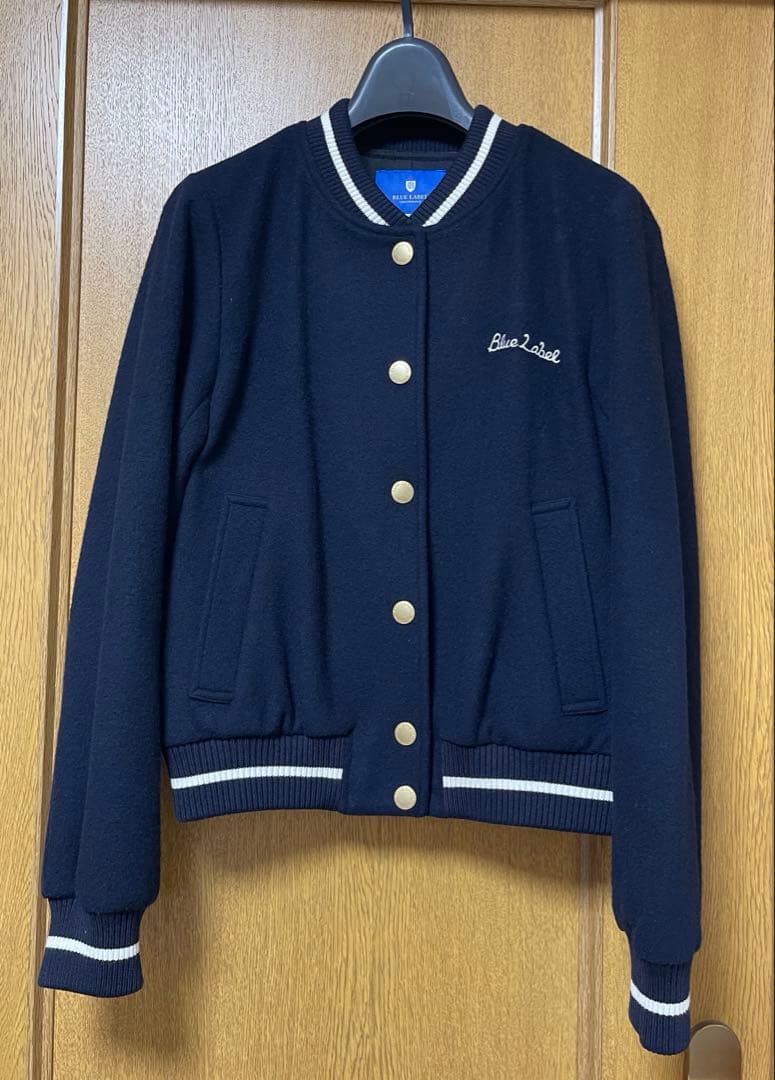 ブルーレーベルクレストブリッジ ブルゾン　ネイビー　38サイズ