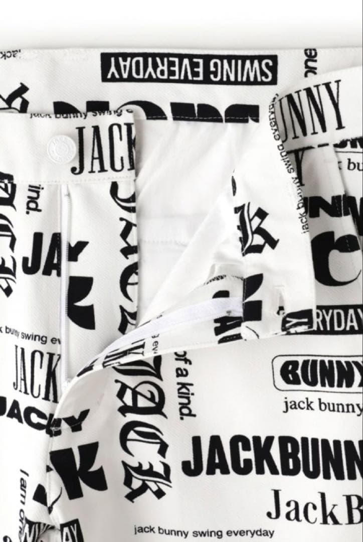 新品 パーリーゲイツ ジャックバニー ツイル 総柄テーパードパンツ(6) LL白