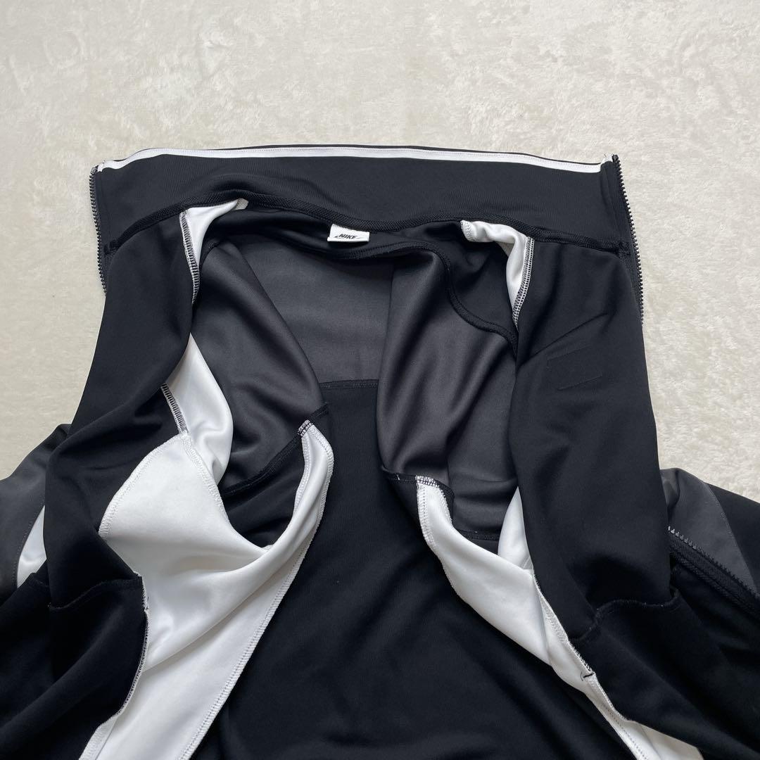 【未使用に近い　大きいサイズ】NIKE XL セットアップ　ジャージ