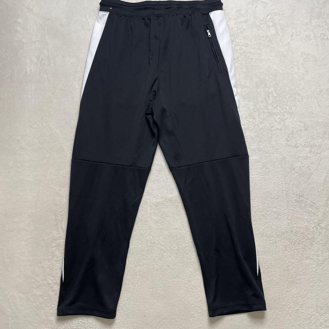 【未使用に近い　大きいサイズ】NIKE XL セットアップ　ジャージ