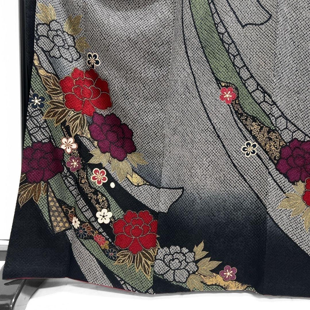 総絞り　金彩　熨斗　牡丹　花模様　振袖　晴れの日　成人式　卒業式　着物　114p