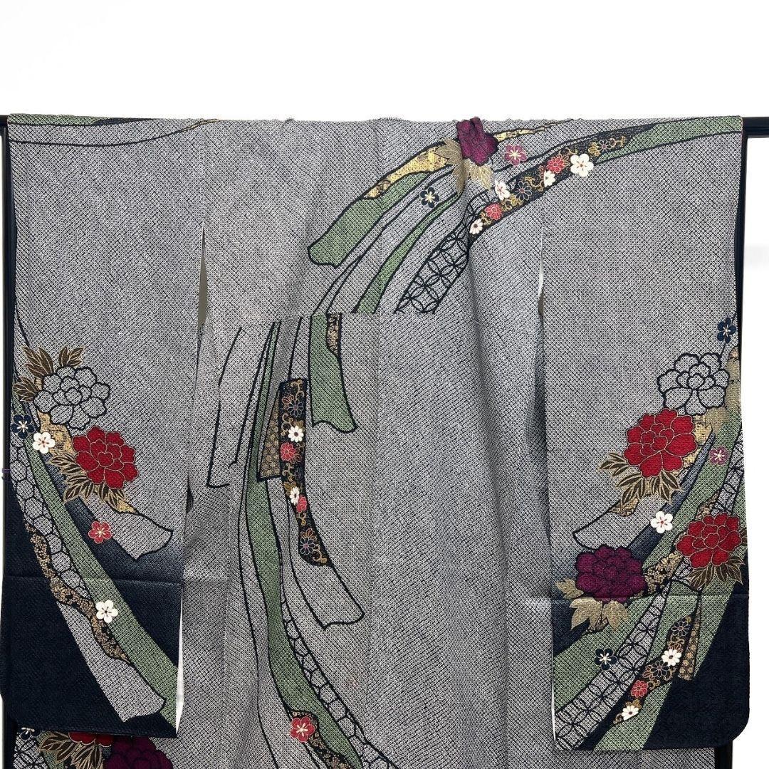 総絞り　金彩　熨斗　牡丹　花模様　振袖　晴れの日　成人式　卒業式　着物　114p