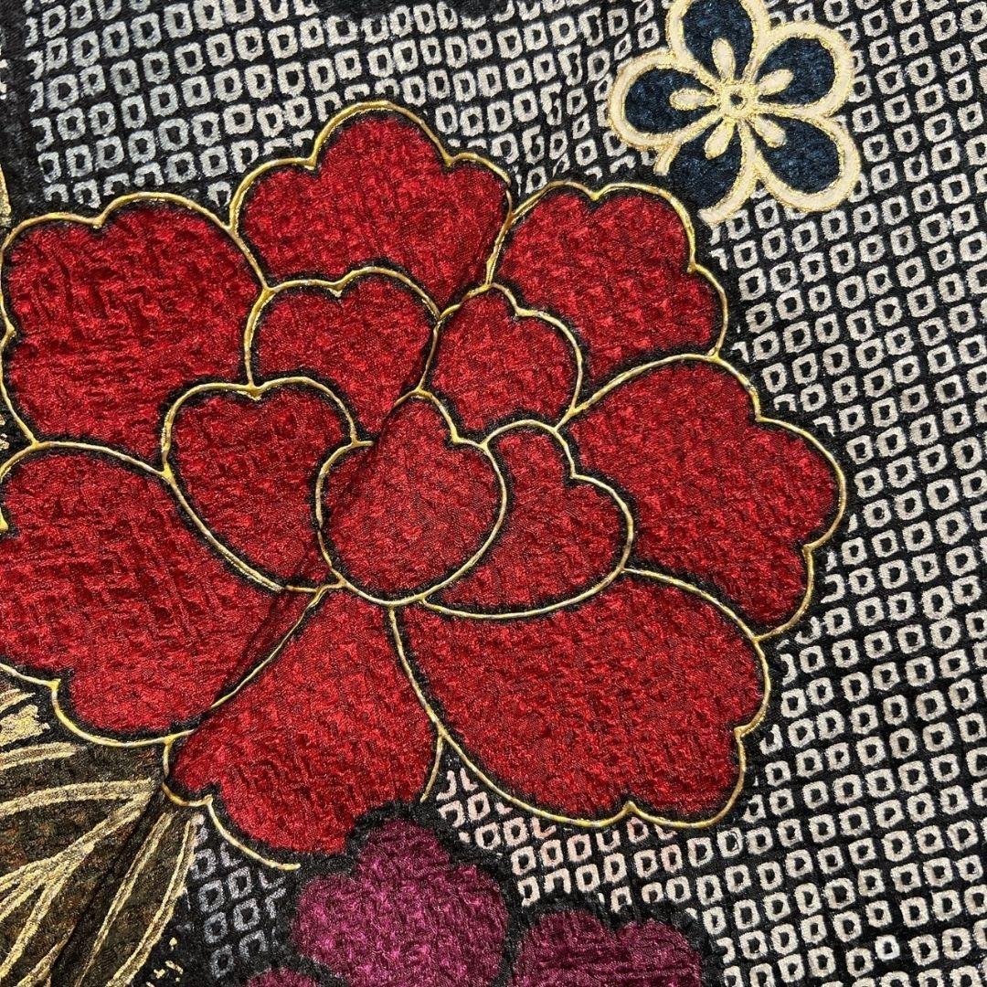 総絞り　金彩　熨斗　牡丹　花模様　振袖　晴れの日　成人式　卒業式　着物　114p