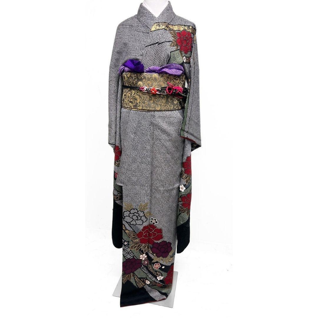 総絞り　金彩　熨斗　牡丹　花模様　振袖　晴れの日　成人式　卒業式　着物　114p