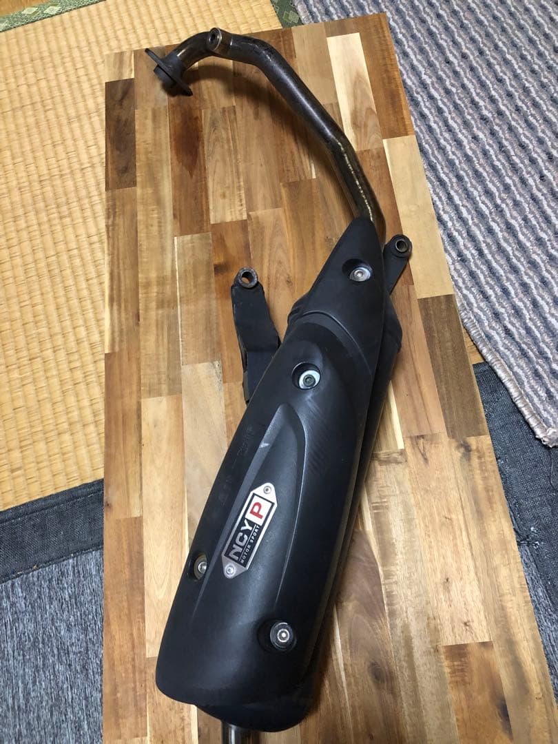 シグナスxNCY ブラックアーバンマフラー カチアゲ、