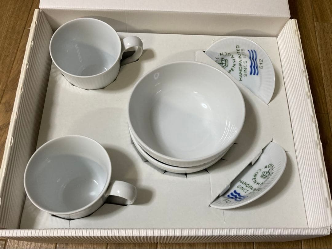 ロイヤルコペンハーゲン ホワイト×リブ柄 食器8点セット