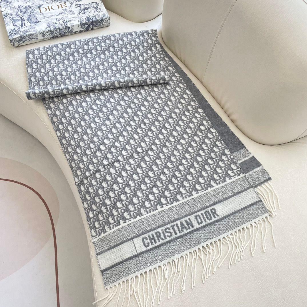 Christian Dior　ディオール　オブリーク柄 マフラー
