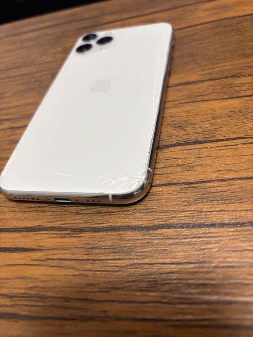 iPhone11pro 256GB シルバー
