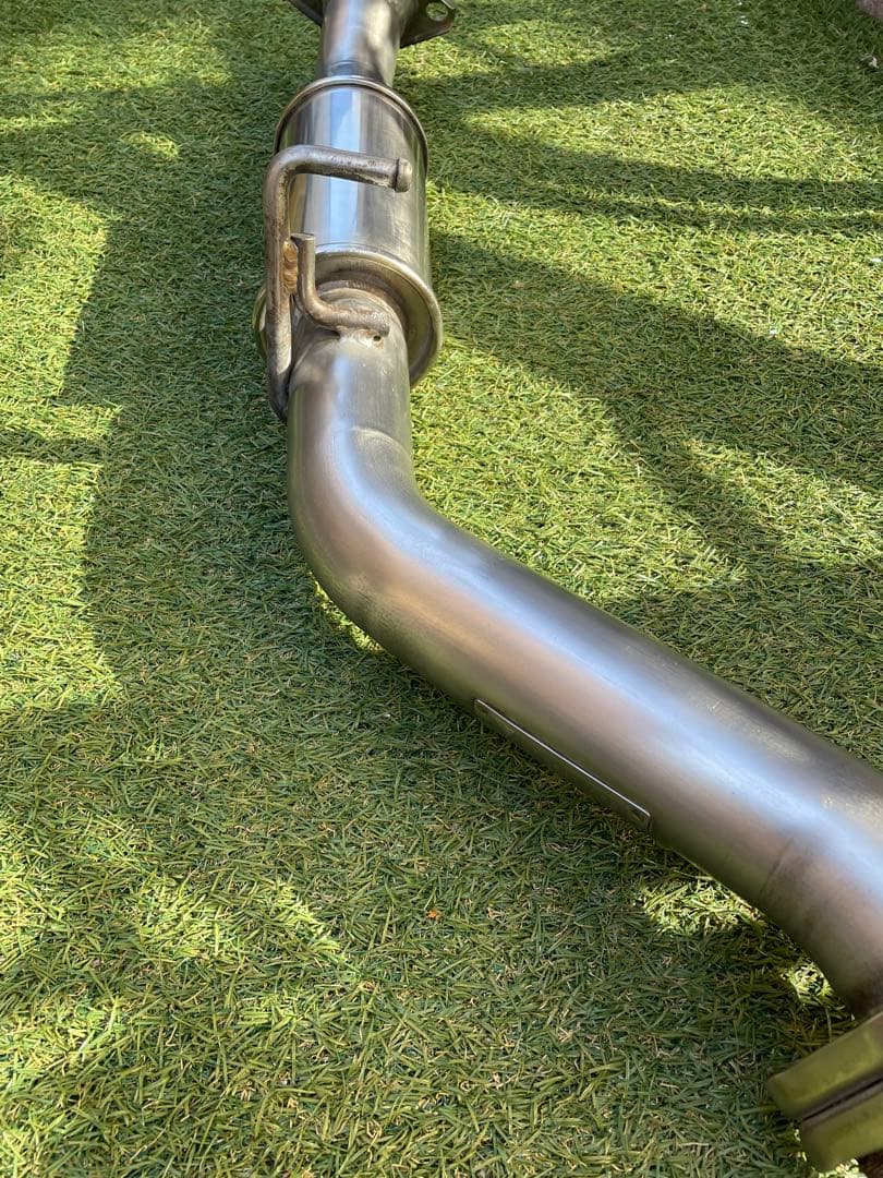 送料込み‼️モデリスタマフラー50系エスティマ　20系ハイブリッド