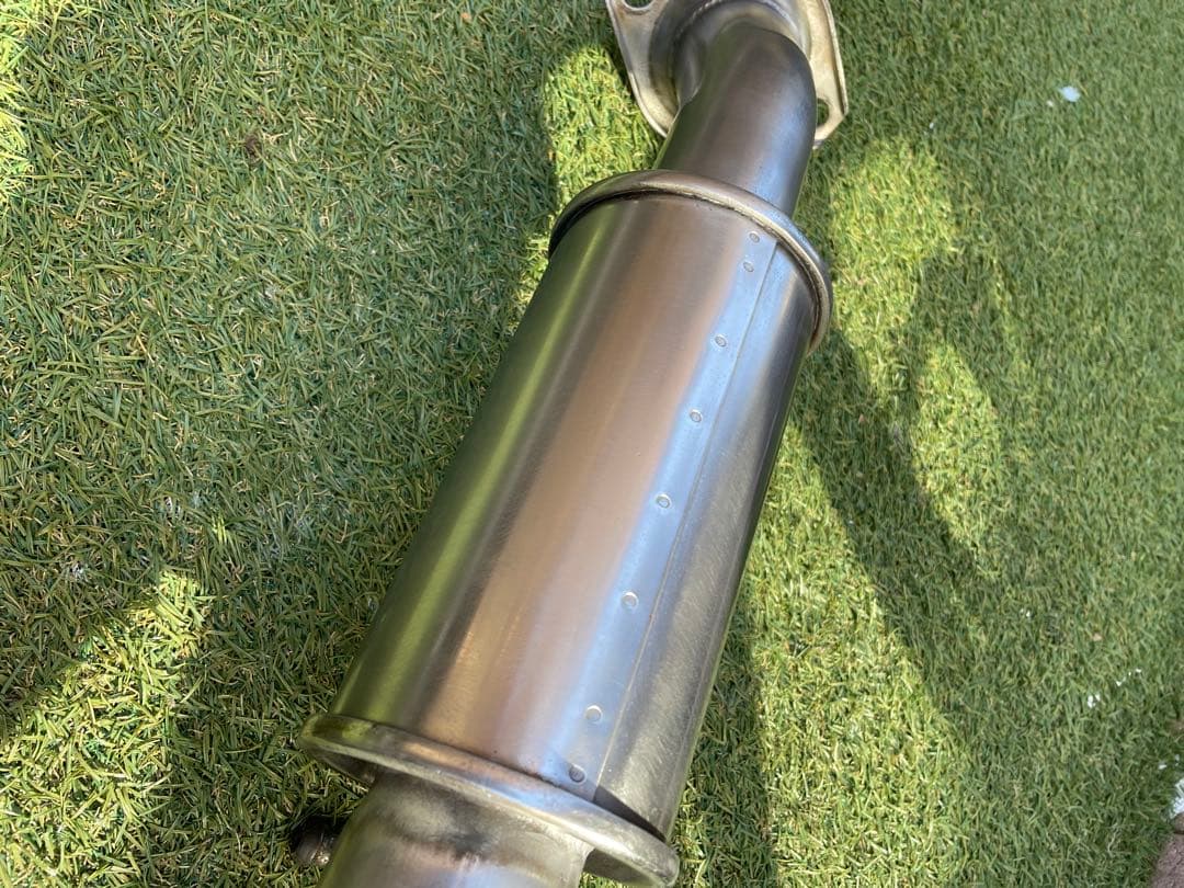 送料込み‼️モデリスタマフラー50系エスティマ　20系ハイブリッド