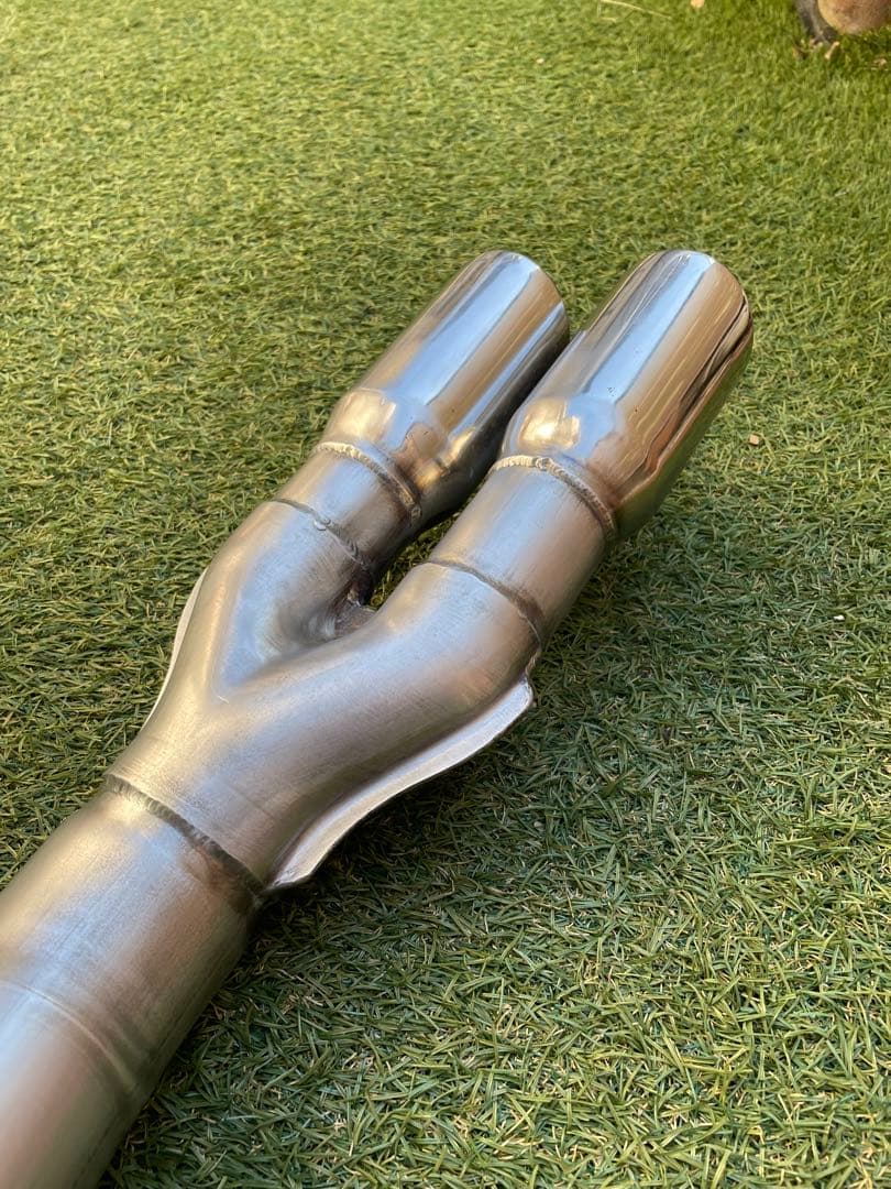 送料込み‼️モデリスタマフラー50系エスティマ　20系ハイブリッド