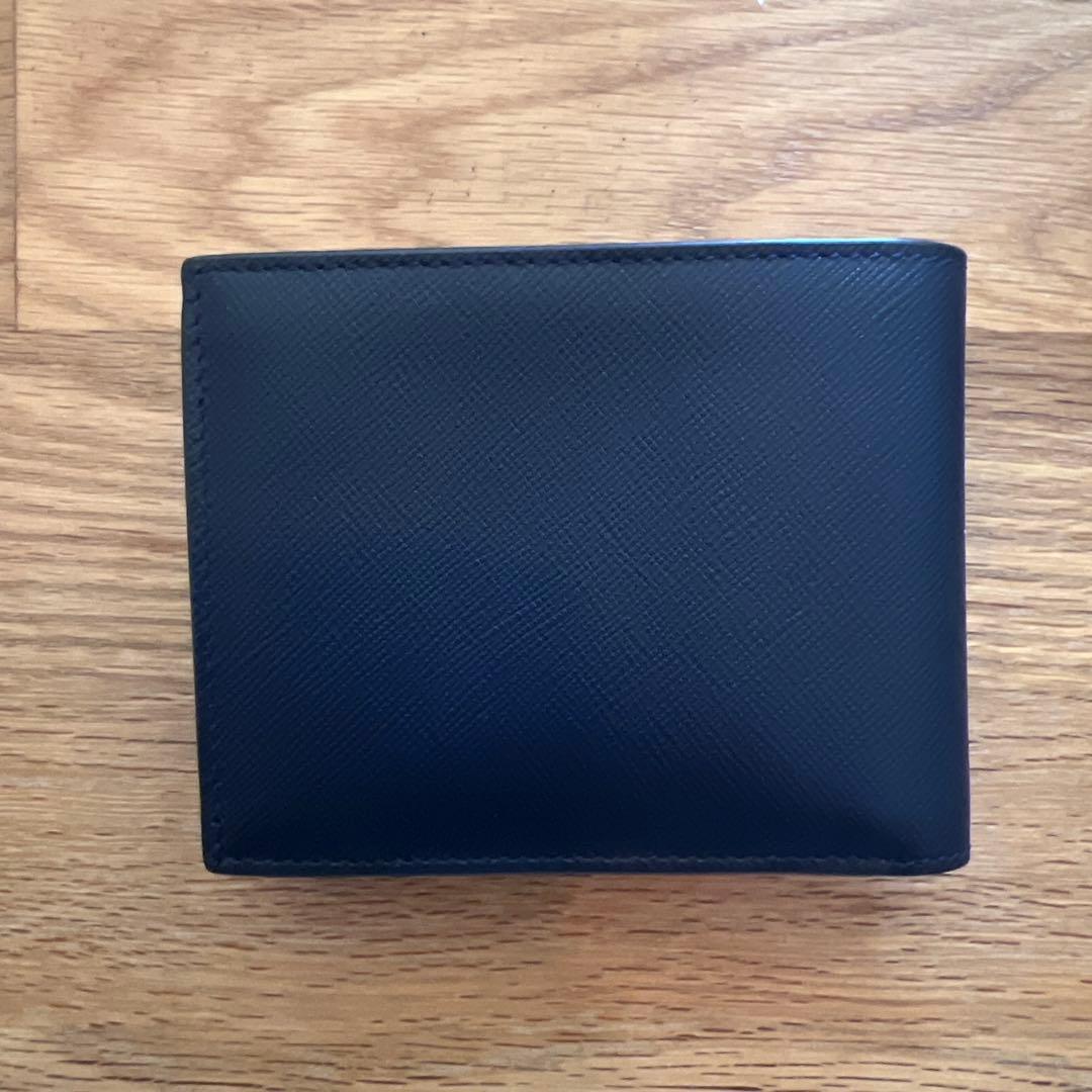 【新品未使用】jimmy choo ジミーチュウ　折り財布　文字柄　ネイビー