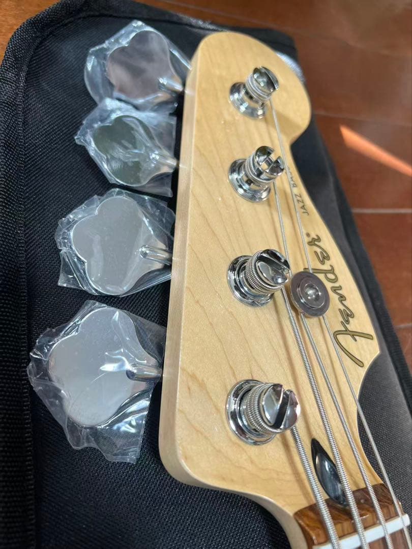 Fender Player Series Jazz Bass ホワイト