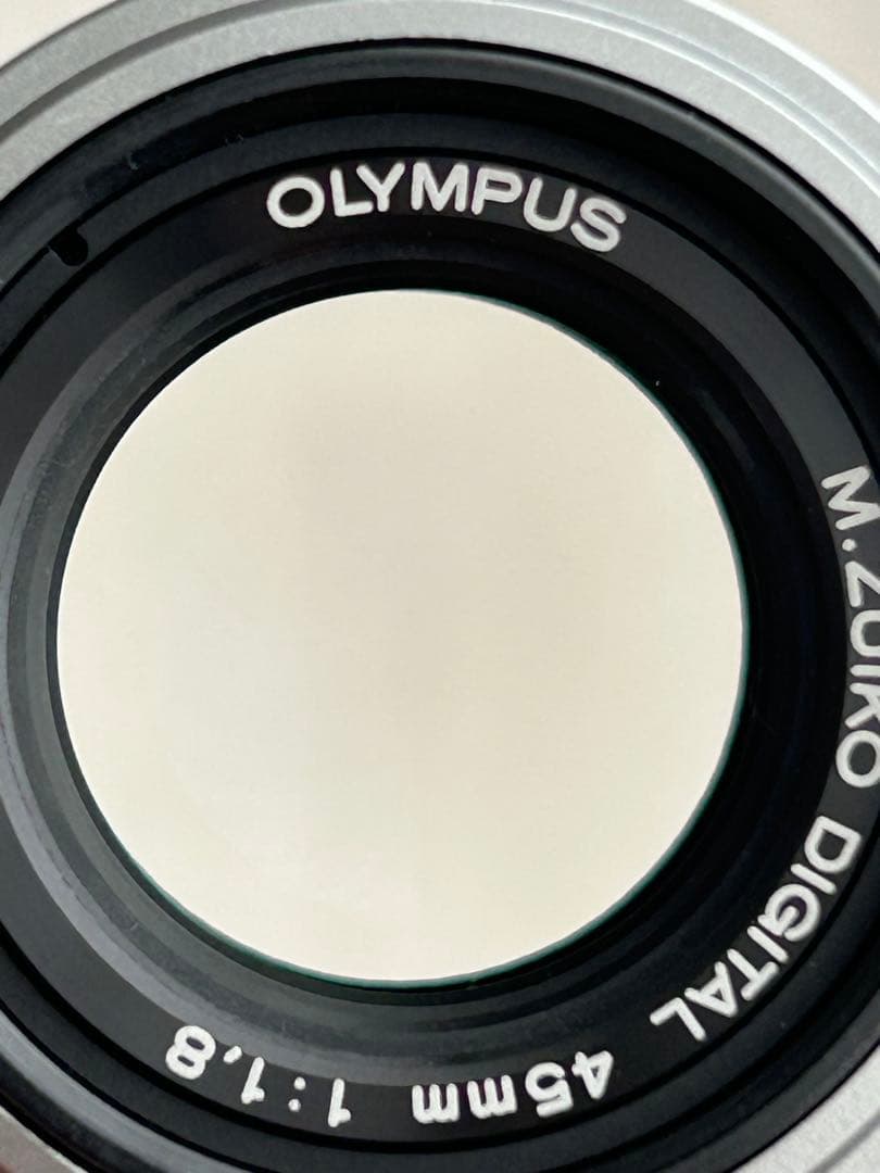 レンズ(単焦点) OLYMPUS M.ZUIKO DIGITAL 45mm f1.8/LH-40B