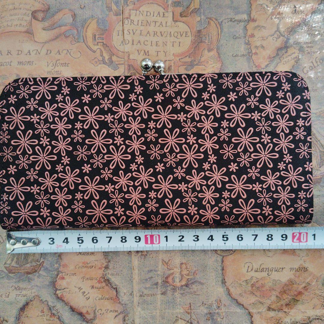 甲州印伝　印傳屋　長財布　雪割草柄　がま口タイプ