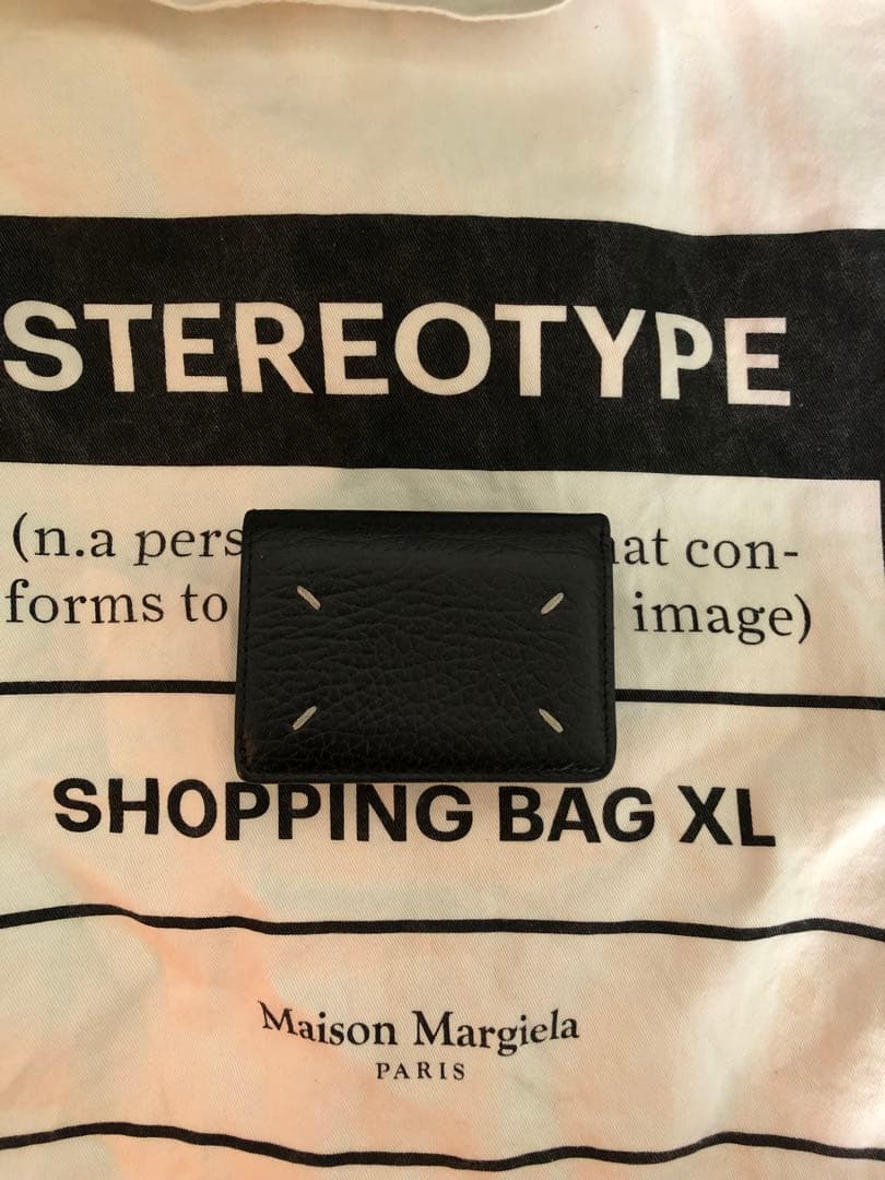 Maison Margiela ブラック三つ折り財布