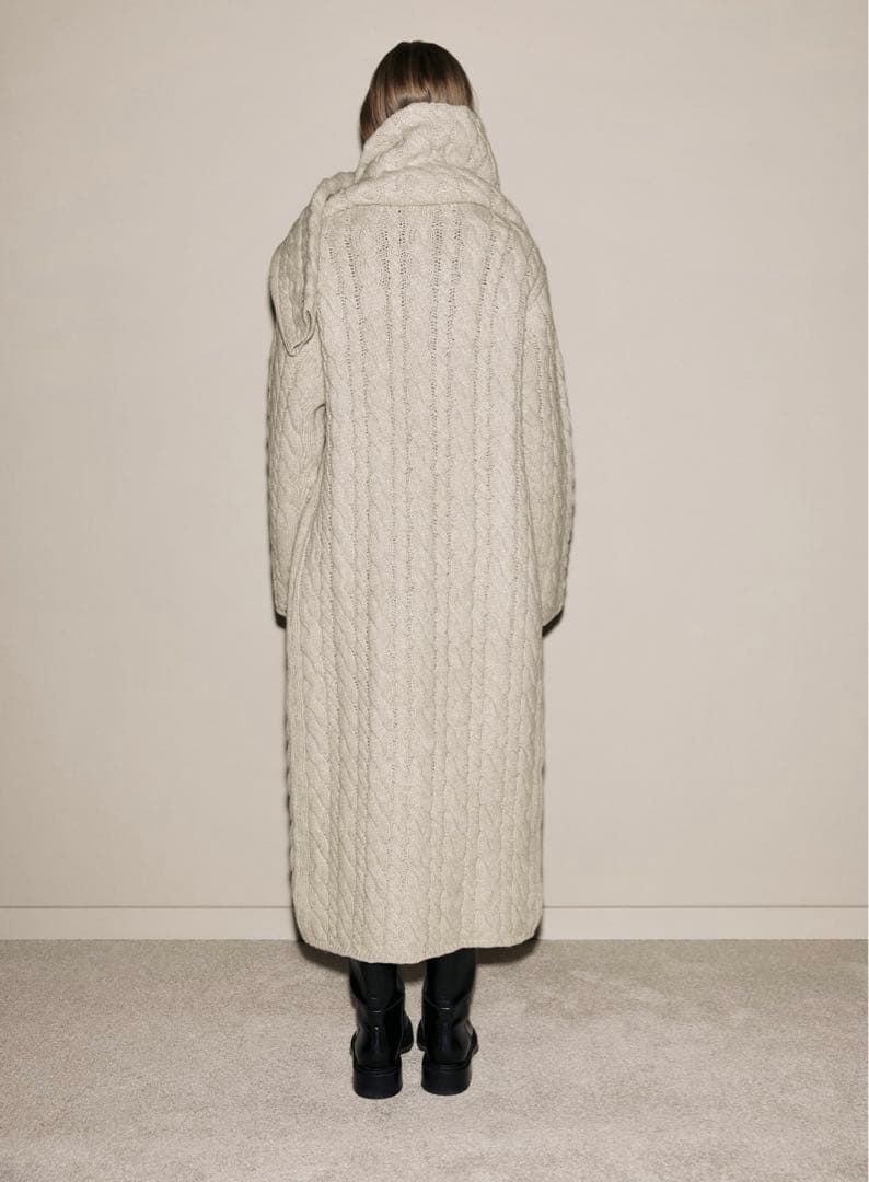 ZARA ケーブルニット　コート　カーディガン　ストール