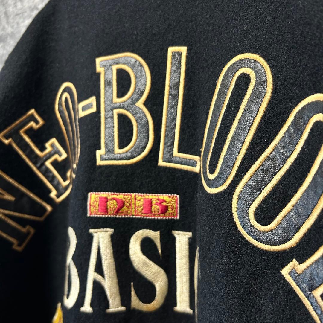 古着　90s ヴィンテージ スタジャン　刺繍　オールブラック　本革レザー　希少