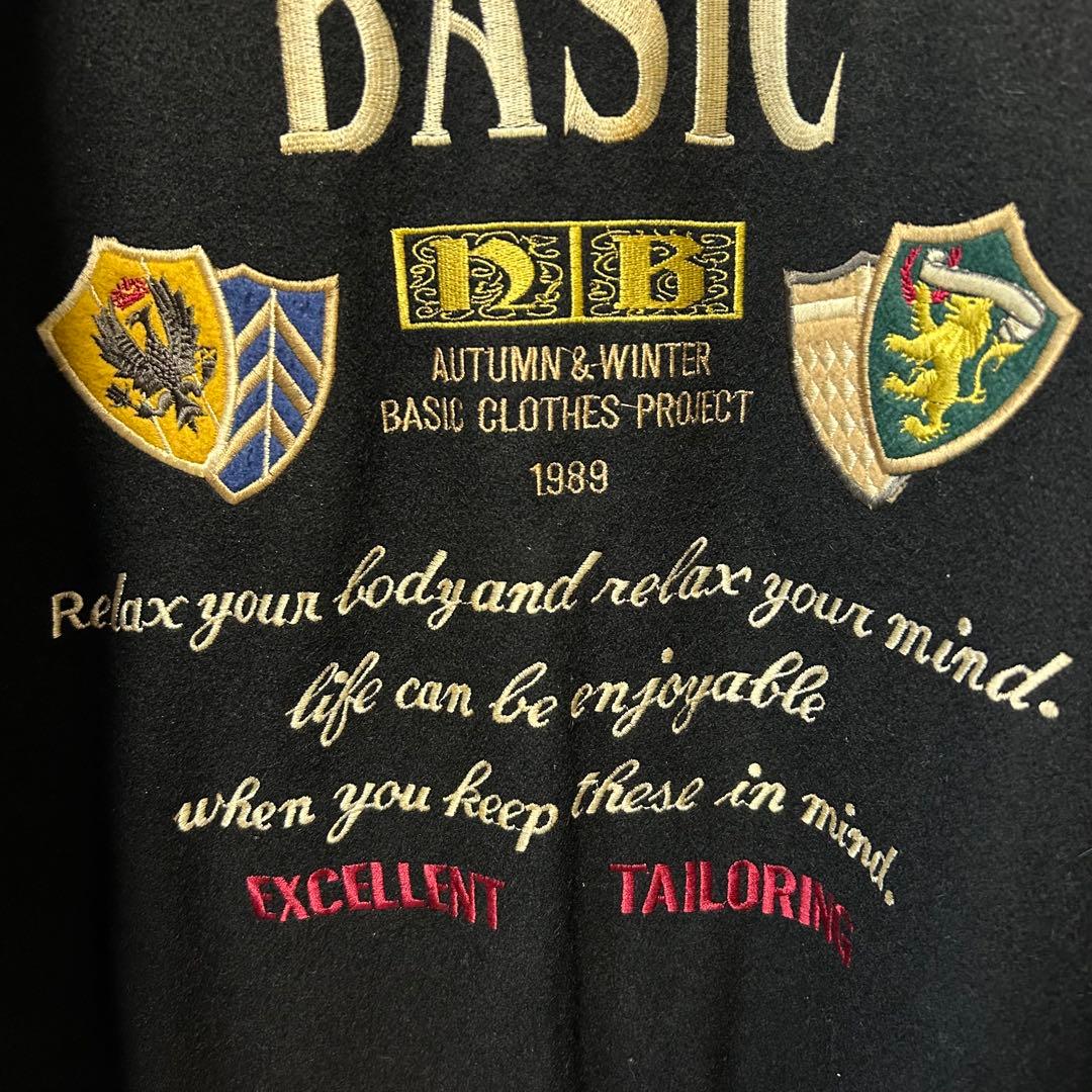 古着　90s ヴィンテージ スタジャン　刺繍　オールブラック　本革レザー　希少