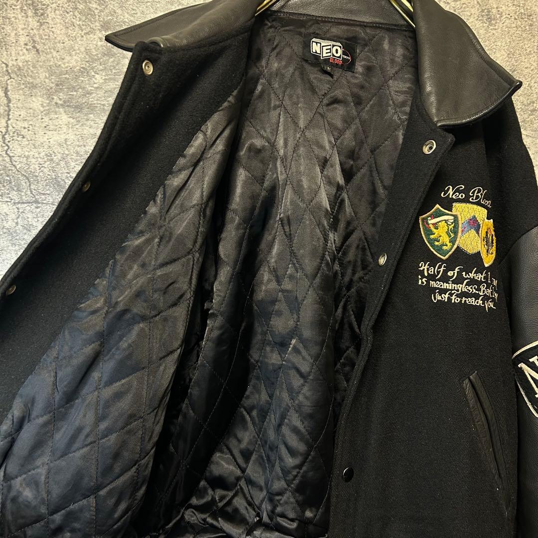 古着　90s ヴィンテージ スタジャン　刺繍　オールブラック　本革レザー　希少