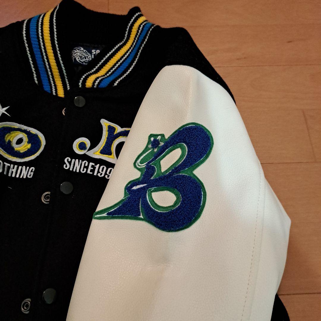 ボングB.O.N.G. スタジャン 限定版 ブラック/ホワイト