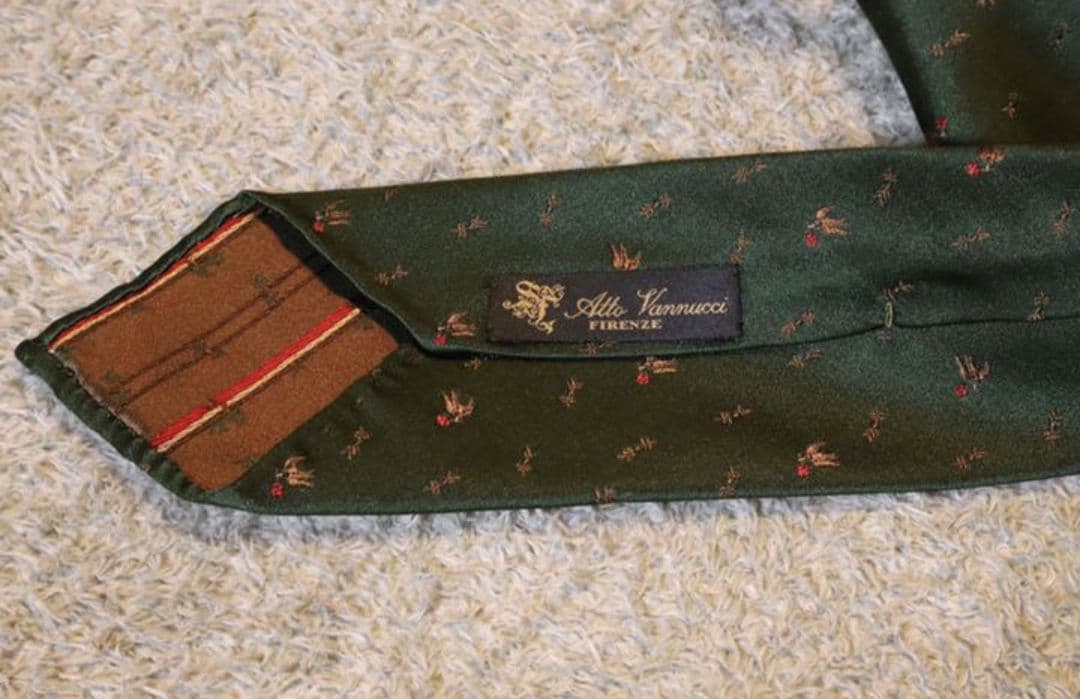 Atto Vannucci（アットヴァンヌッチ）ネクタイ