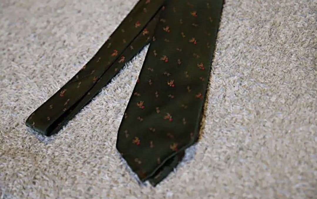 Atto Vannucci（アットヴァンヌッチ）ネクタイ