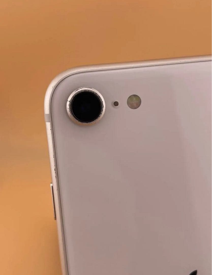 iPhone SE 3 128GB スターライトバッテリー100%