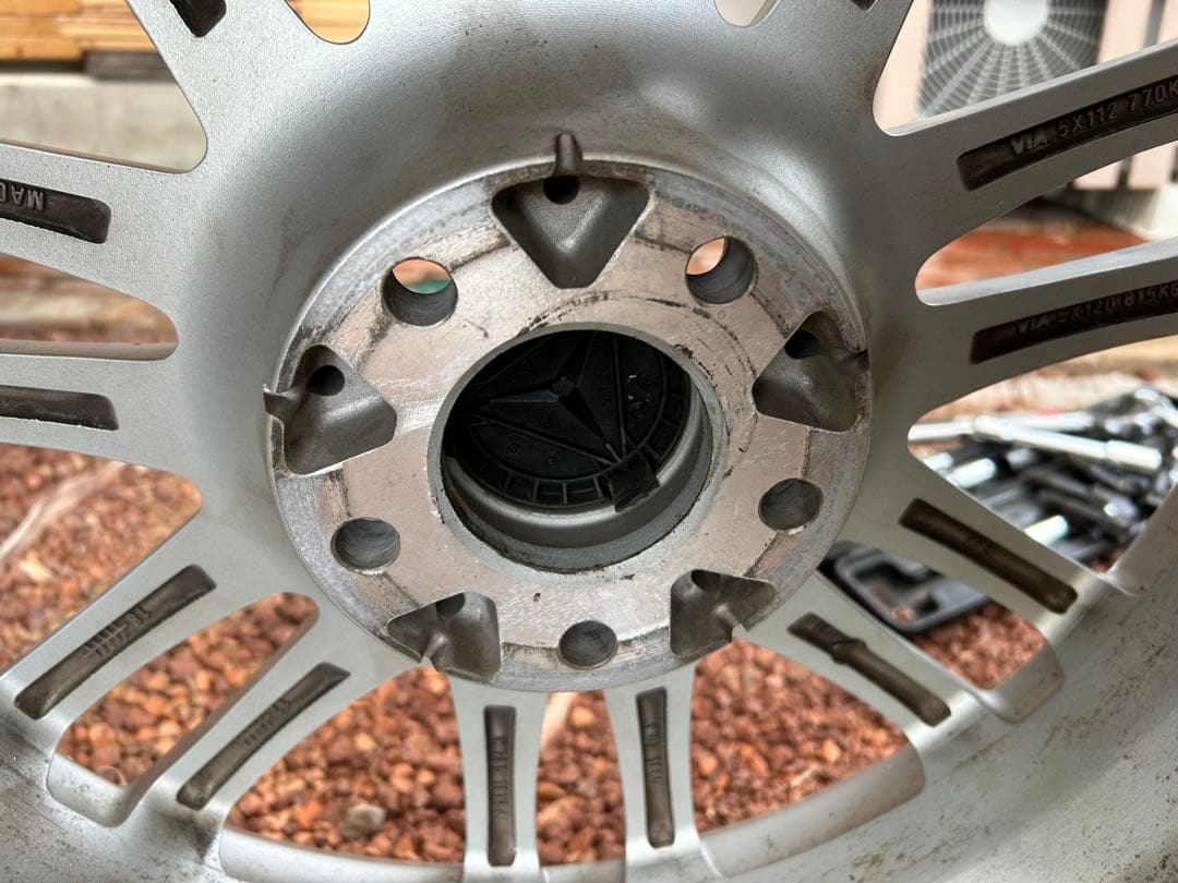 　純正１８インチ　ホイール　4本