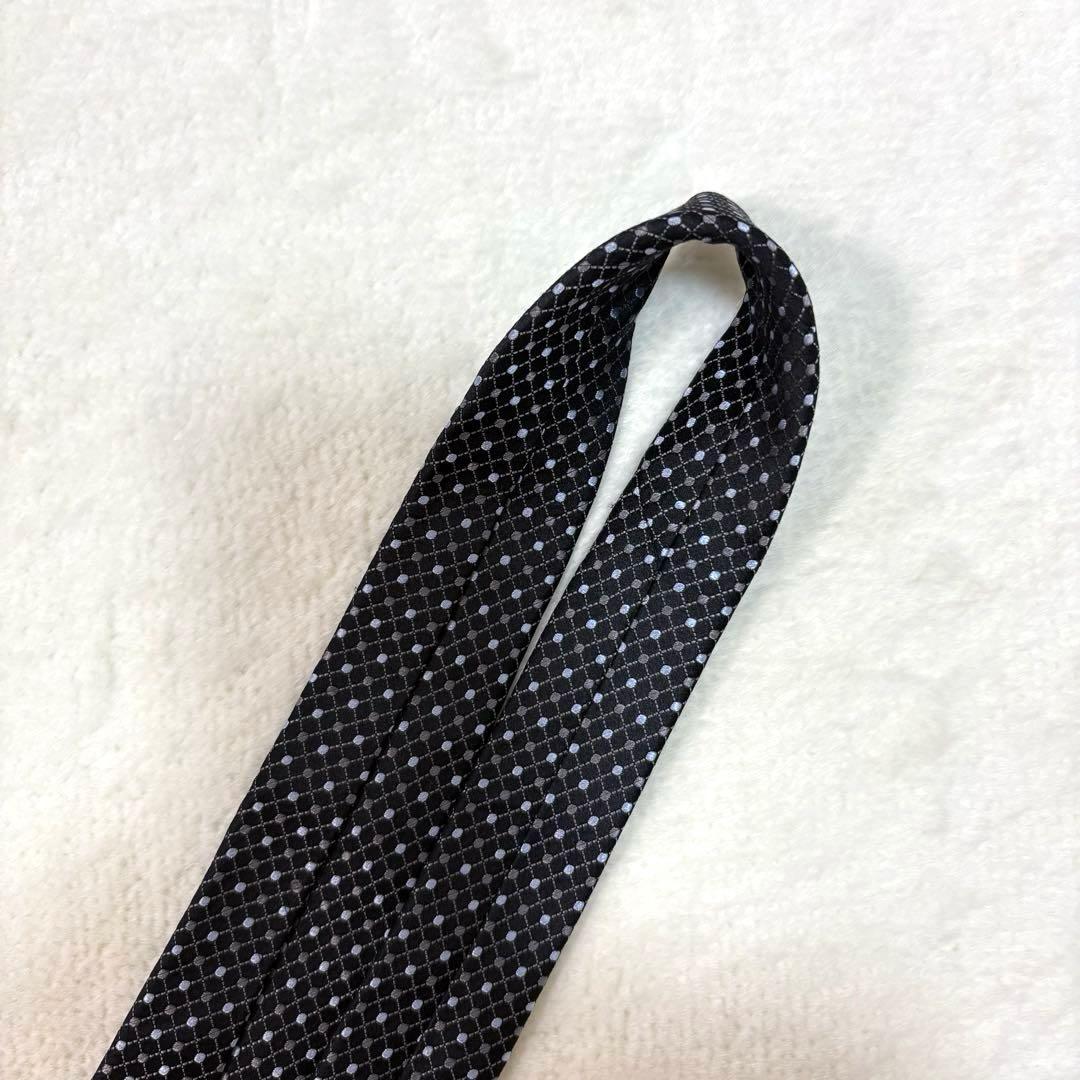 未使用級✨LOUIS VUITTON ルイヴィトン　ネクタイ　ロゴ　ブラック系