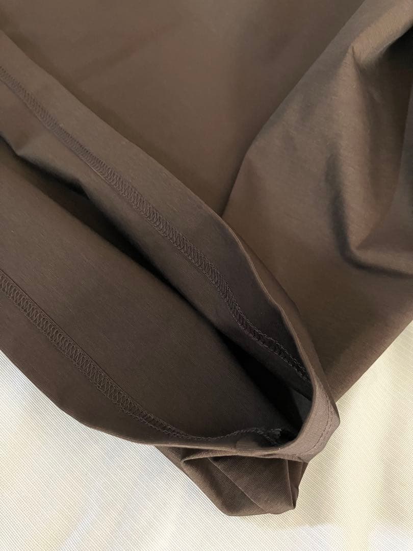 kolor ハイゲージコットンストレッチ ハイネック カットソー　ブラウン