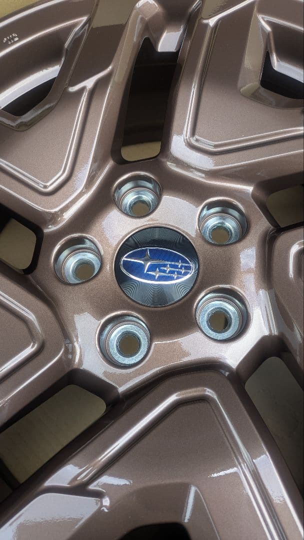 ぱ*ん様 車　ホイール