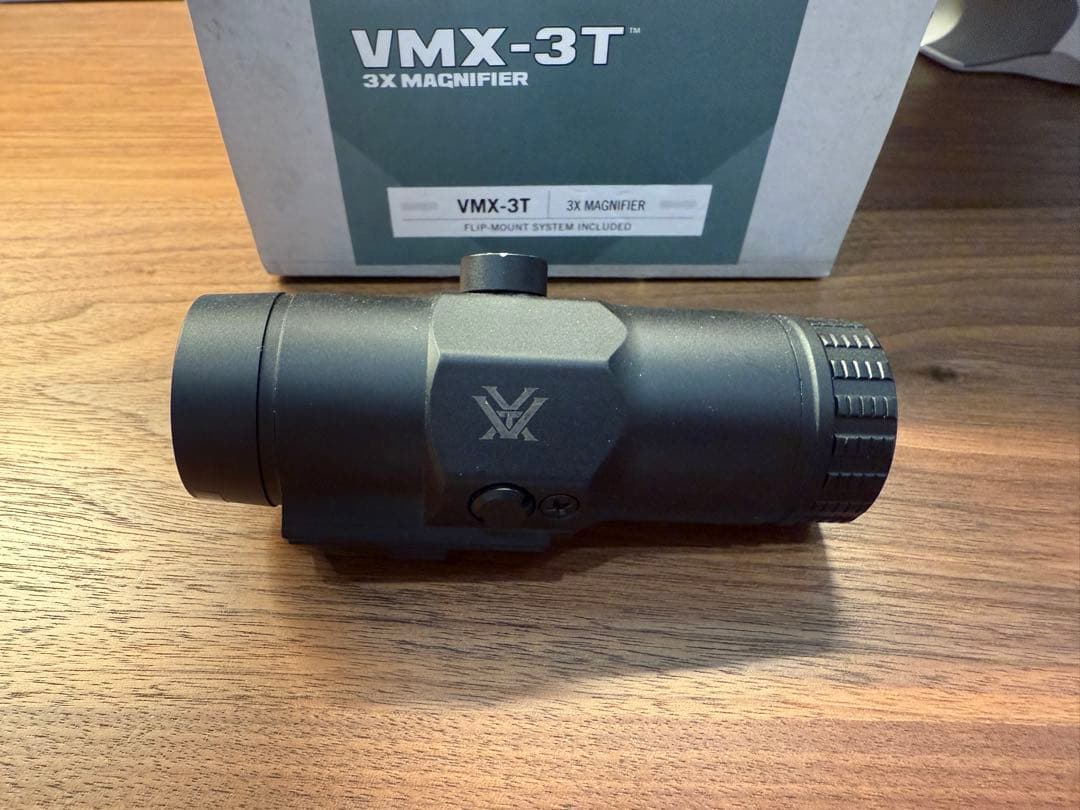 Vortex VMX-3T 3倍マグニファイア 実物