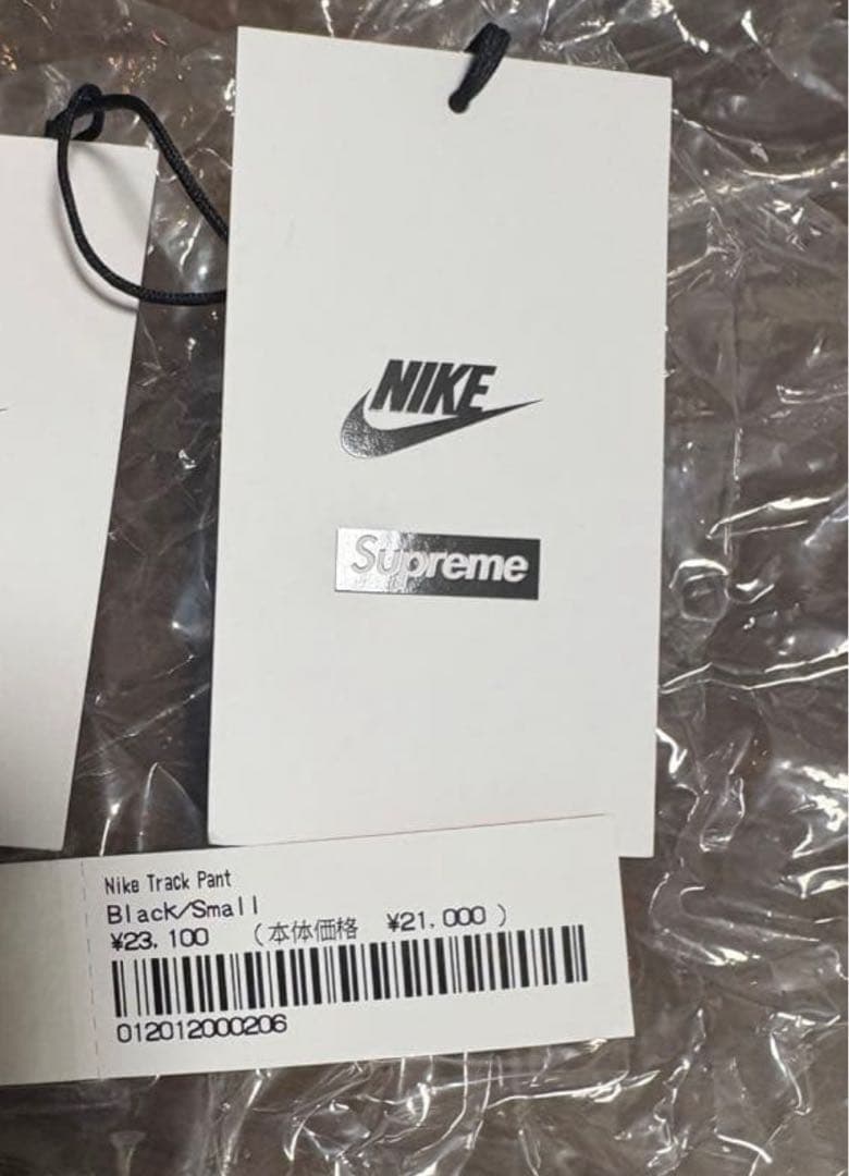 Supreme/Nike トラックパンツ ブラック　Sサイズ