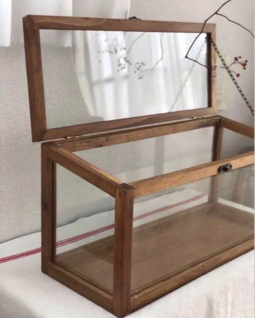 ガラスケース　キャビネット　アンティーク　古道具　ヴィンテージ　ブロカントレトロ