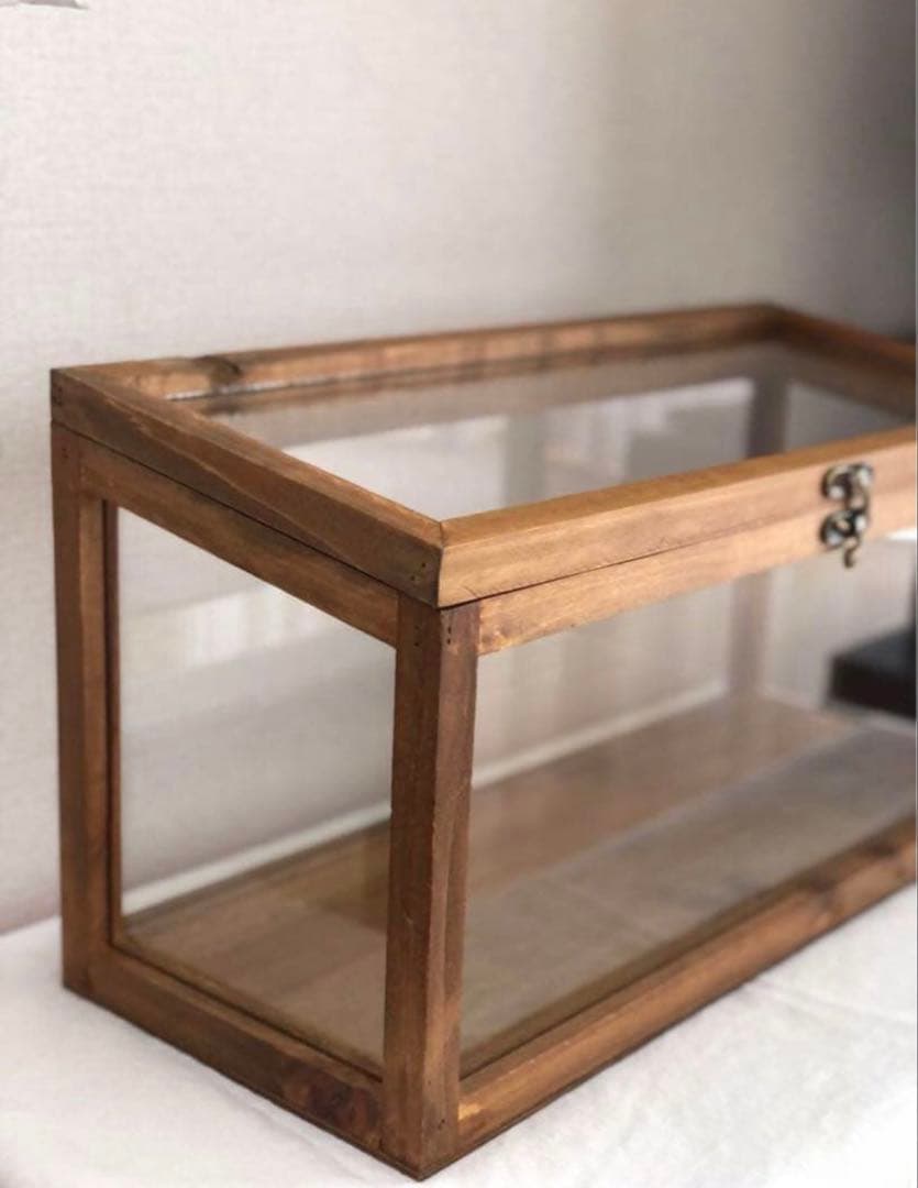 ガラスケース　キャビネット　アンティーク　古道具　ヴィンテージ　ブロカントレトロ