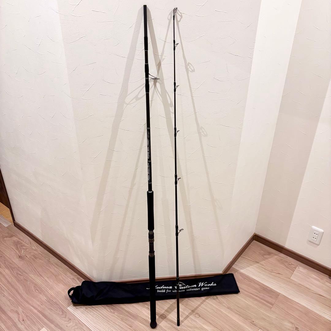 美品　MCワークス　RAGING BULL 100XR-1 スペシャルモデル